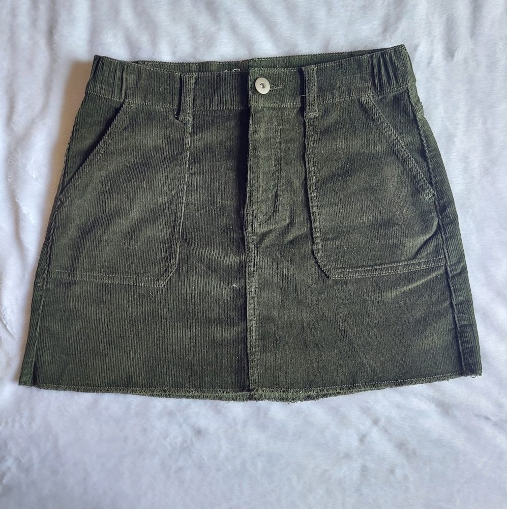 No Boundaries Green Skirt
